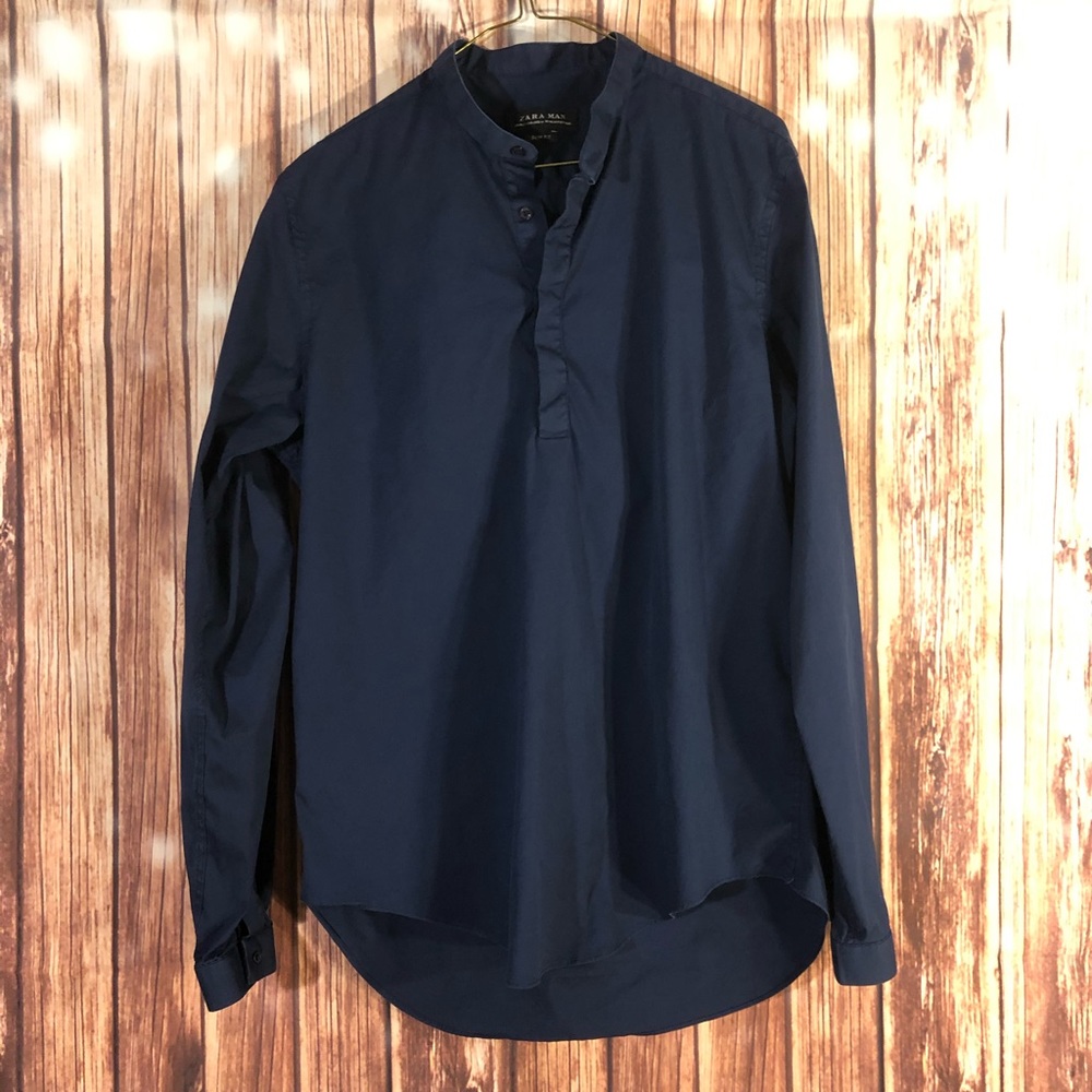 Zara Man slim fit navy 1/4 button fitted shirt!